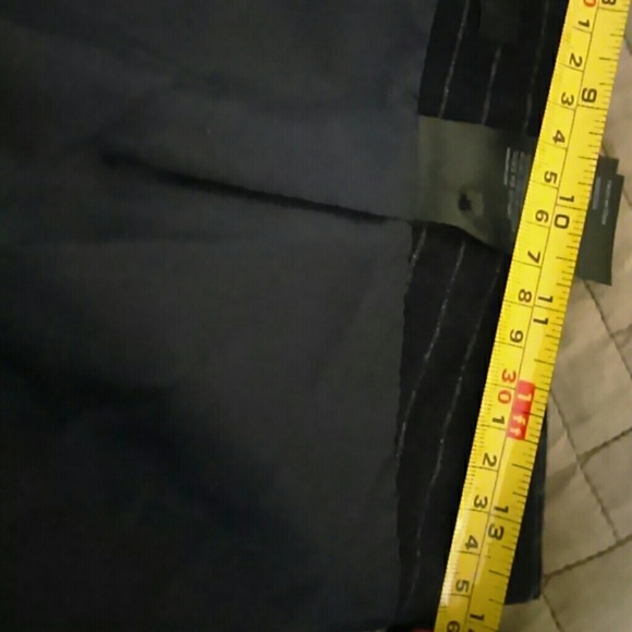 HM     Pinstrip skirt - Picture 3 of 4
